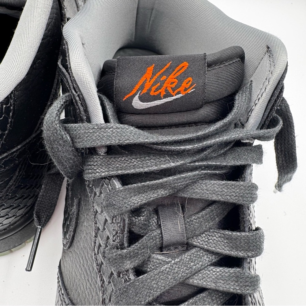 NIKE Dunk Mid Halloween Headless Horseman Basketball‎ Shoes Size 9 Men’s - Picture 6 of 9